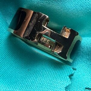 Hermès gold  H ring